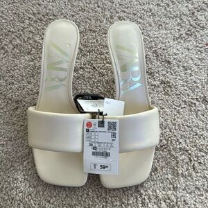 NWT Low Heel Zara Sandals